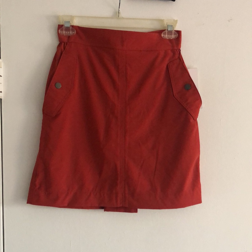 1 Athleta Vienna cargo skirt NWT